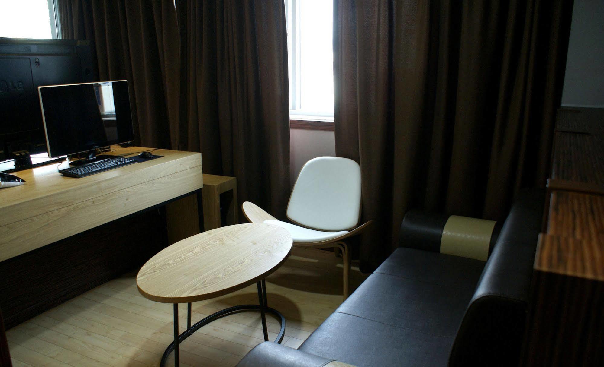 Y Ocean Hotel Yeosu Exterior foto
